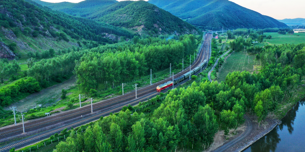 黑龙江最后一趟燃煤绿皮火车“退役”