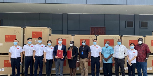 中国驻所使馆向所罗门群岛卫生部捐赠医疗物资