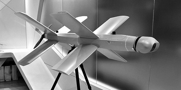 军用小型无人机风头正劲：高新科技赋能 角逐“低空制权”