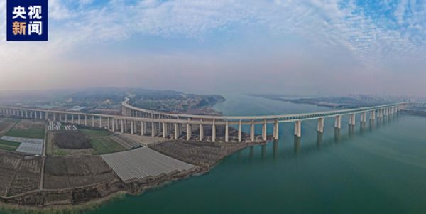 三门峡公铁黄河大桥接通  运三高速全线建成